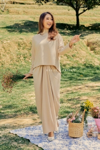Thalia Pareo in Khaki